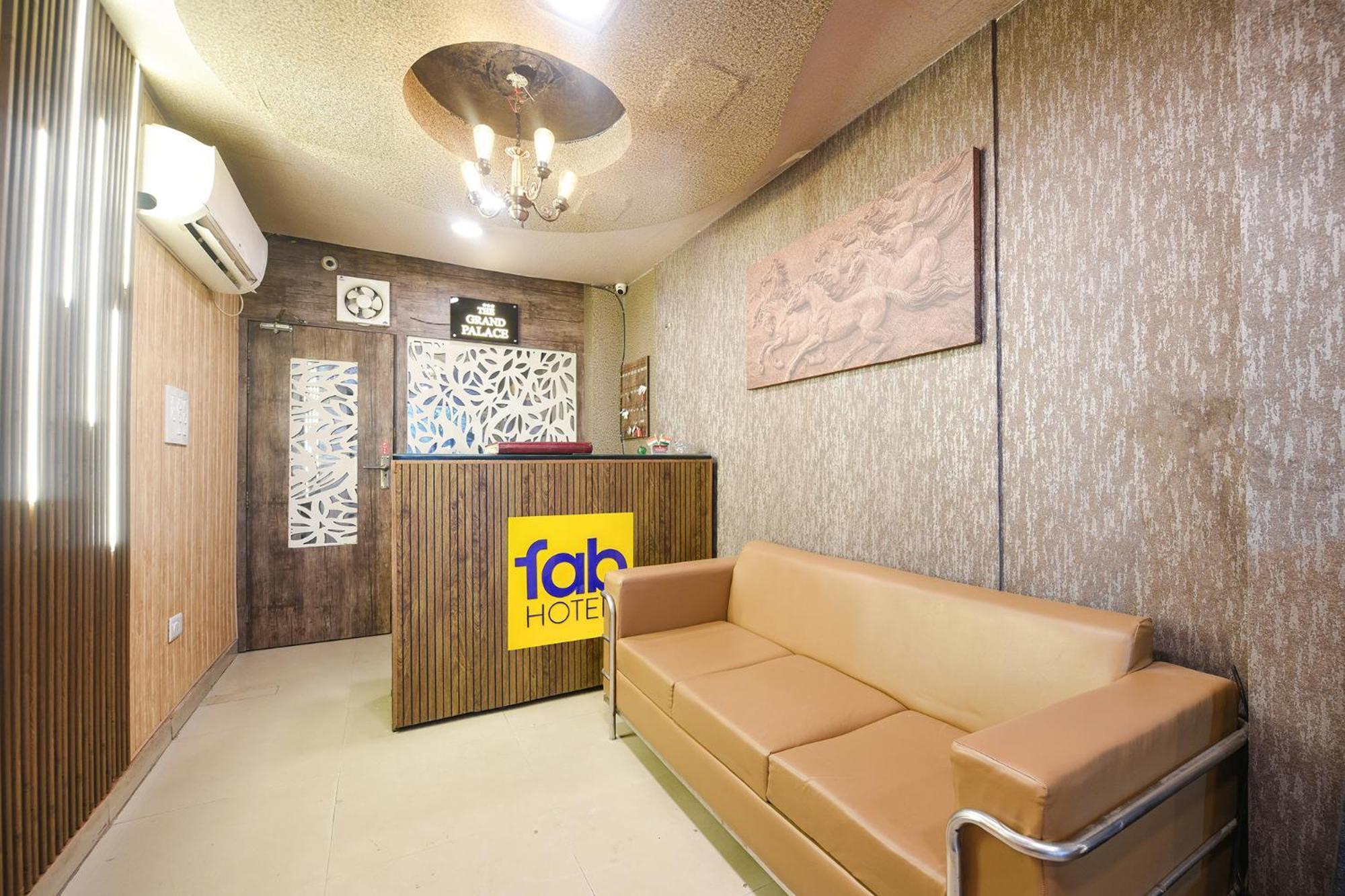 Fabhotel The Grand Palace Faridabad Zewnętrze zdjęcie